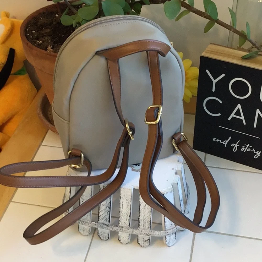 ‘Tommy Hilfiger’ Mini Backpack/Purse NWOT (#8)